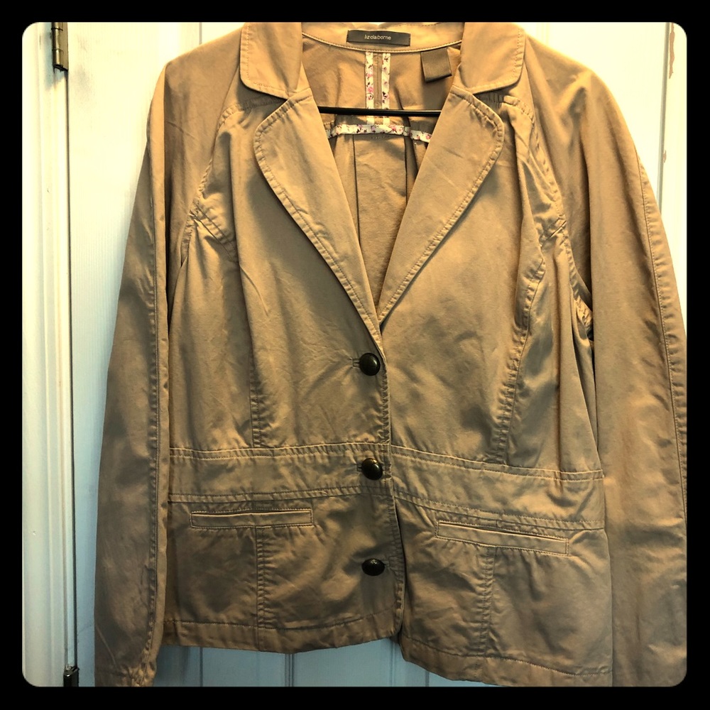 Khaki women’s blazer